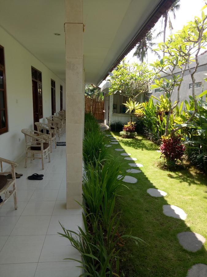 Andy Guesthouse Canggu Eksteriør bilde