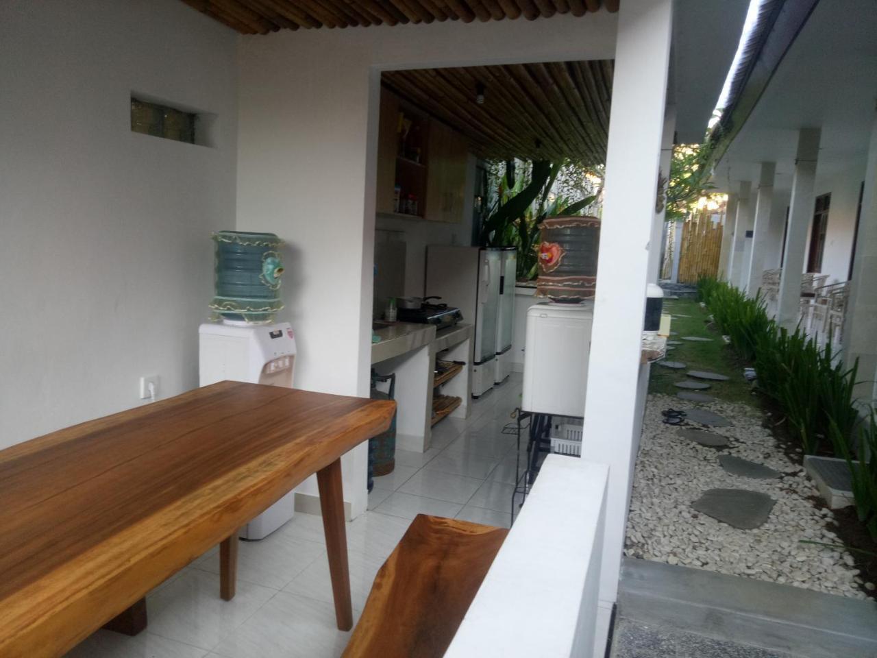 Andy Guesthouse Canggu Eksteriør bilde